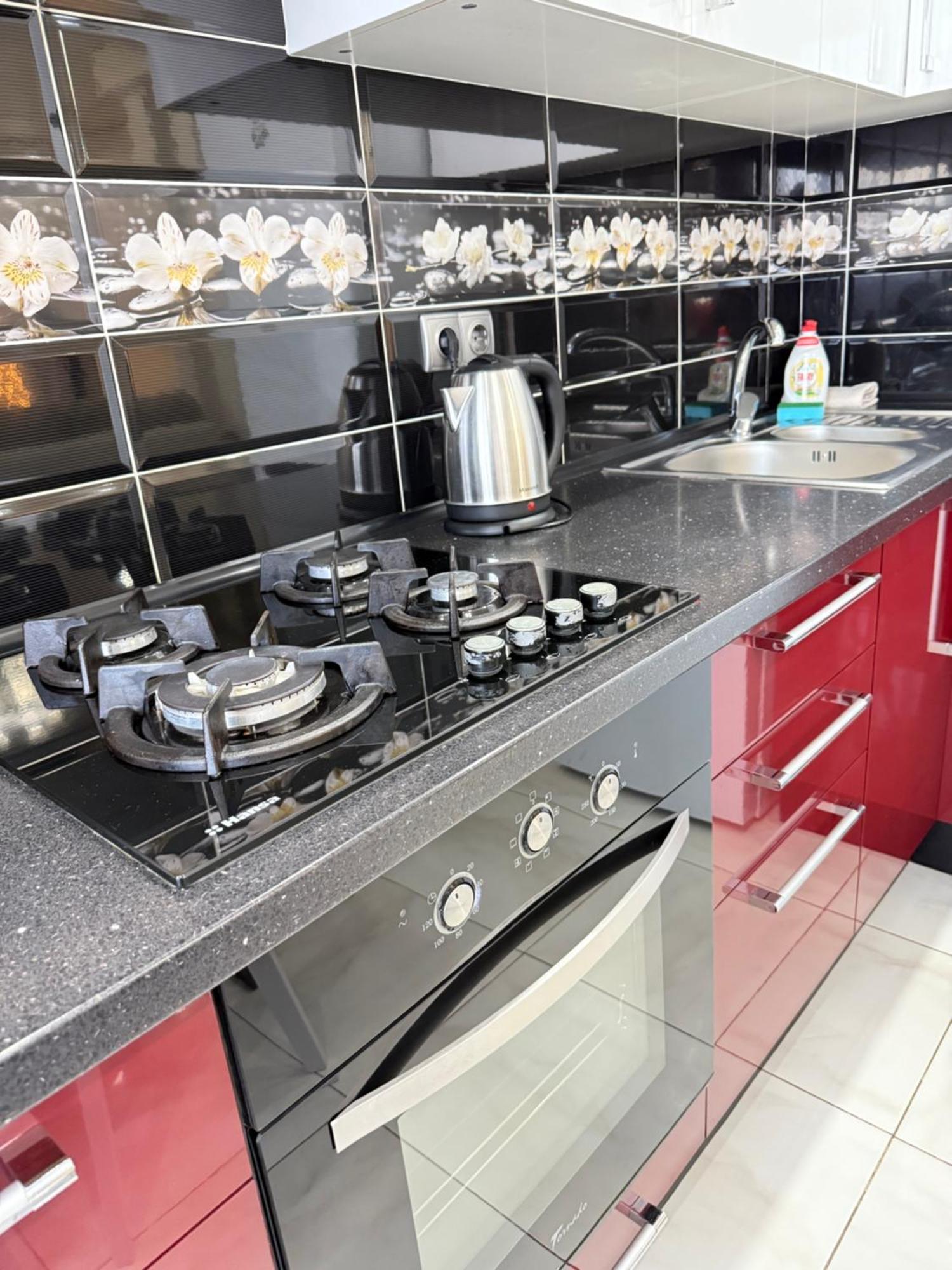 Cozy Two Bedroom Large Apartment Chisinau Luaran gambar