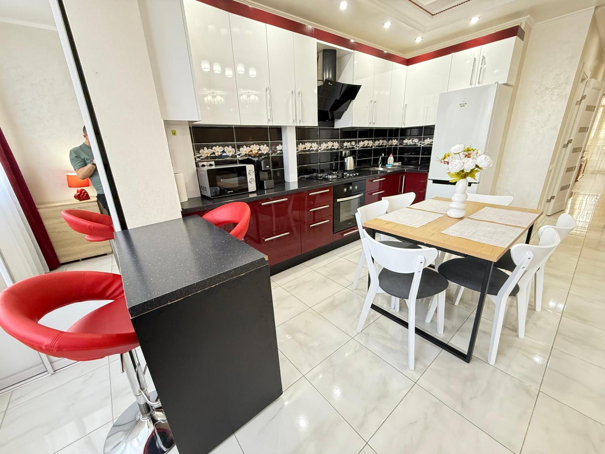 Cozy Two Bedroom Large Apartment Chisinau Luaran gambar